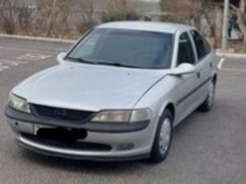 Opel Vectra, 1998 il, 1.6 L, 256 800 km