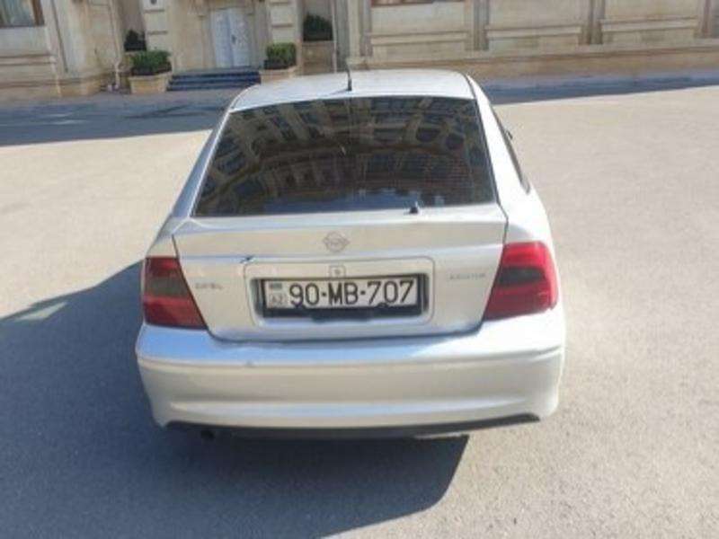 Opel Vectra, 2001 il, 2.2 L, 457 500 km