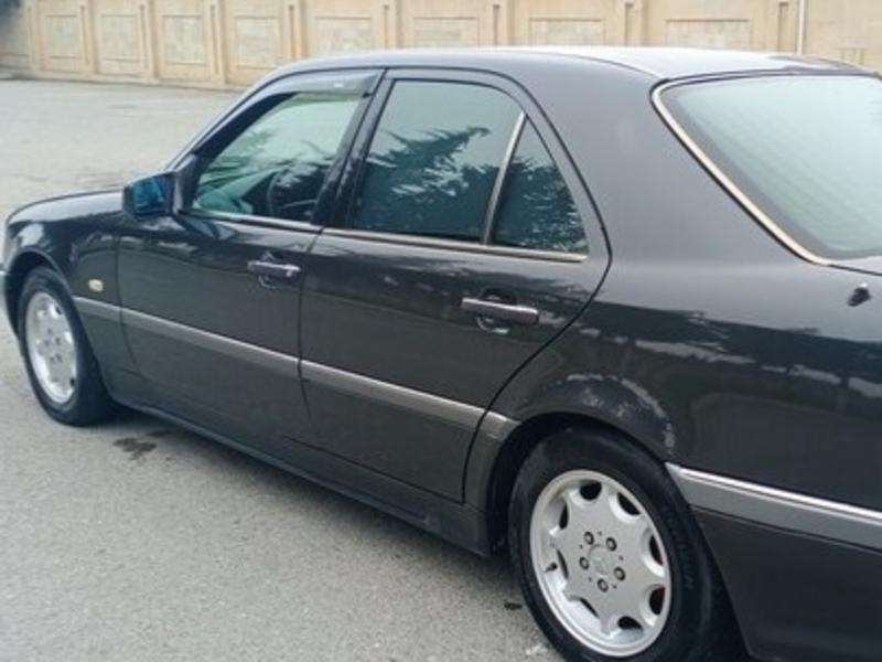 Mercedes C 220, 1994 il, 2.2 L, 150 000 km
