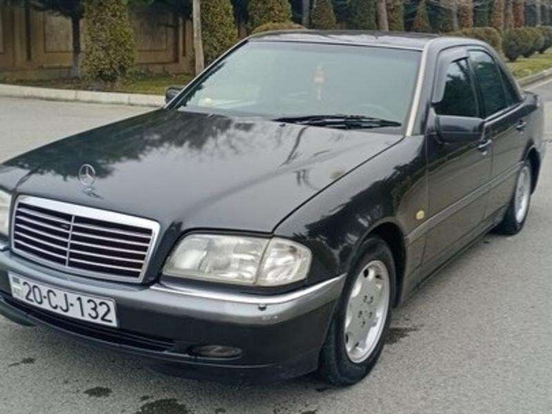 Mercedes C 220, 1994 il, 2.2 L, 150 000 km