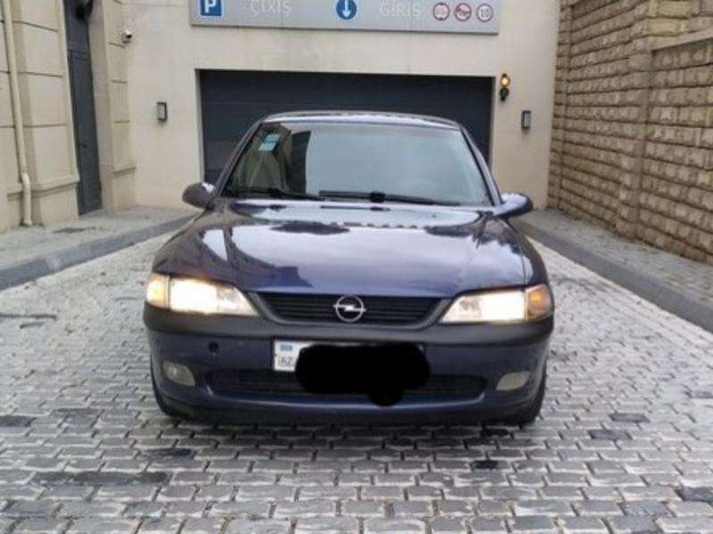 Opel Vectra, 1996 il, 2.0 L, 320 563 km