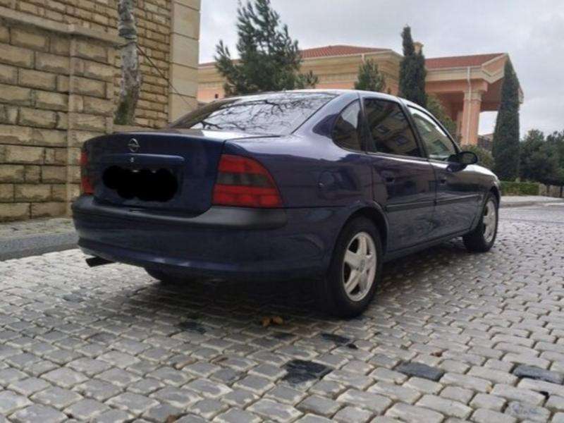 Opel Vectra, 1996 il, 2.0 L, 320 563 km