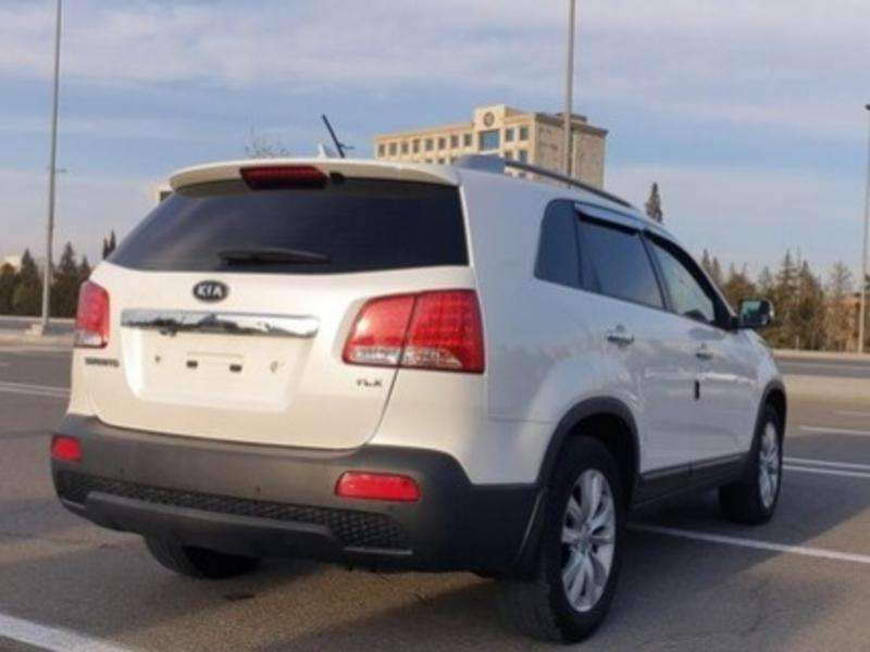 Kia Sorento, 2011 il, 2.0 L, 62 000 km