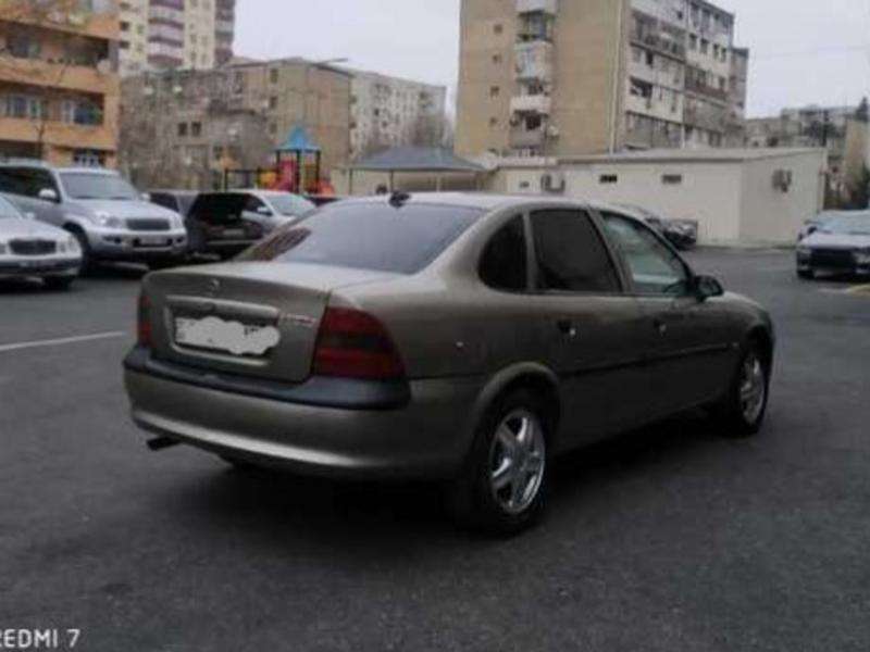 Opel Vectra, 1997 il, 2.0 L, 290 000 km