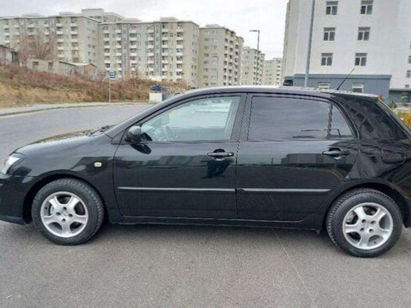 Toyota Corolla, 2005 il, 1.4 L, 204 000 km