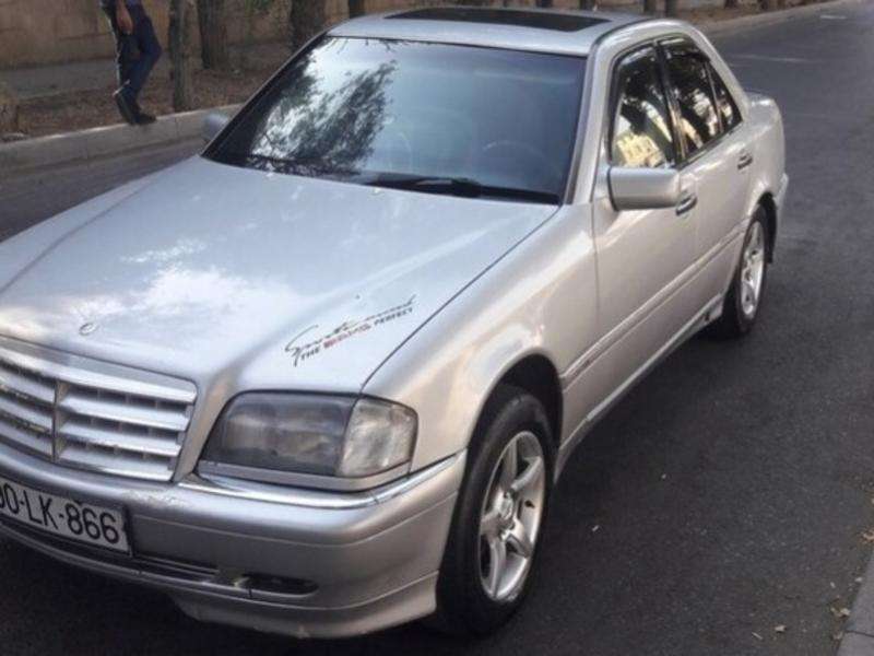 Mercedes C 180, 1996 il, 1.8 L, 350 215 km