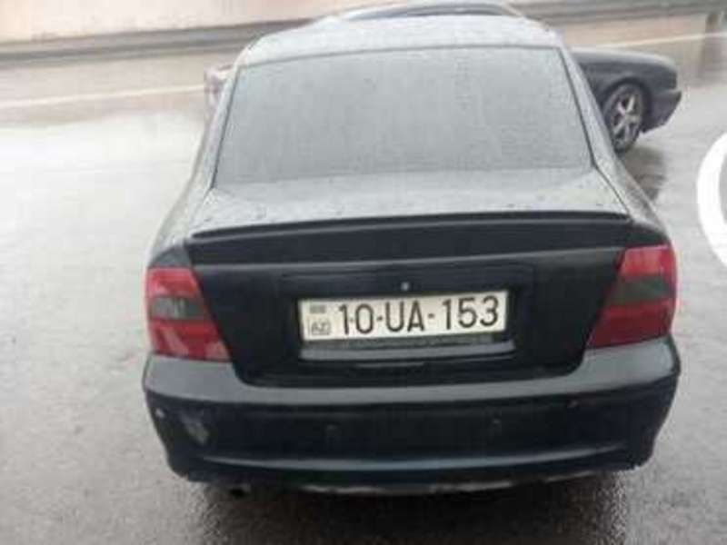 Opel Vectra, 1999 il, 1.6 L, 268 636 km
