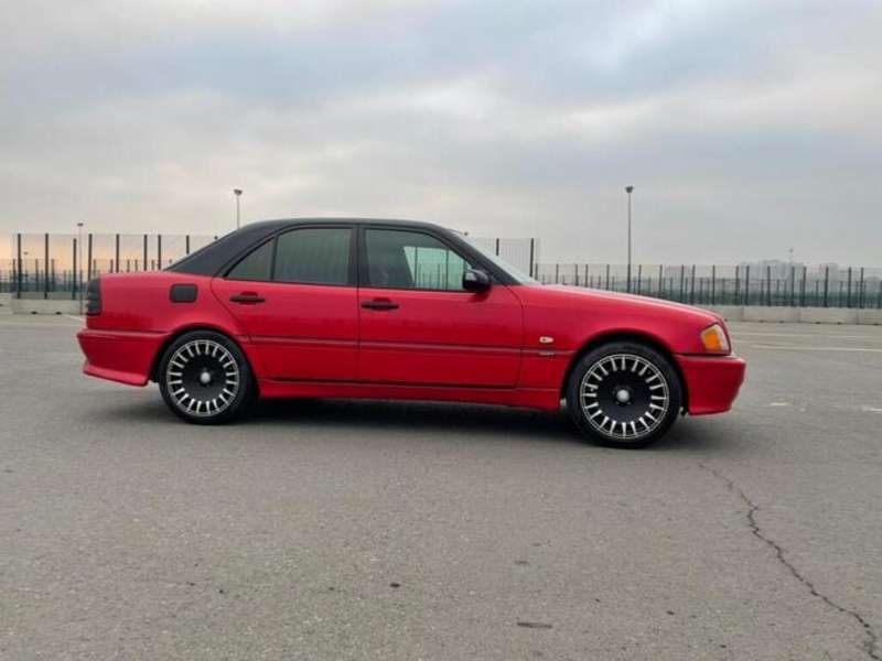 Mercedes C 200, 1999 il, 2.0 L, 320 800 km