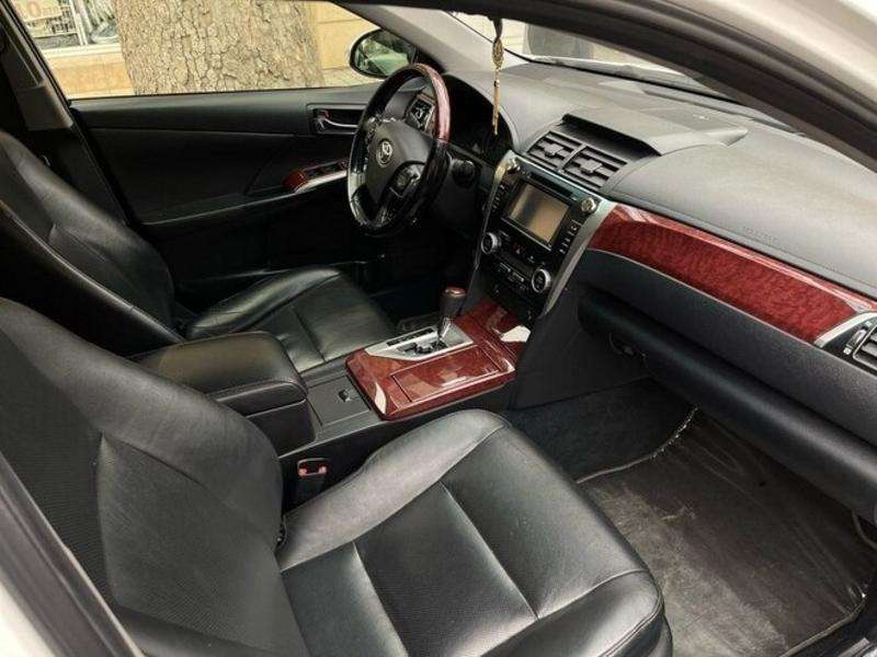Toyota Camry, 2014 il, 2.5 L, 200 000 km