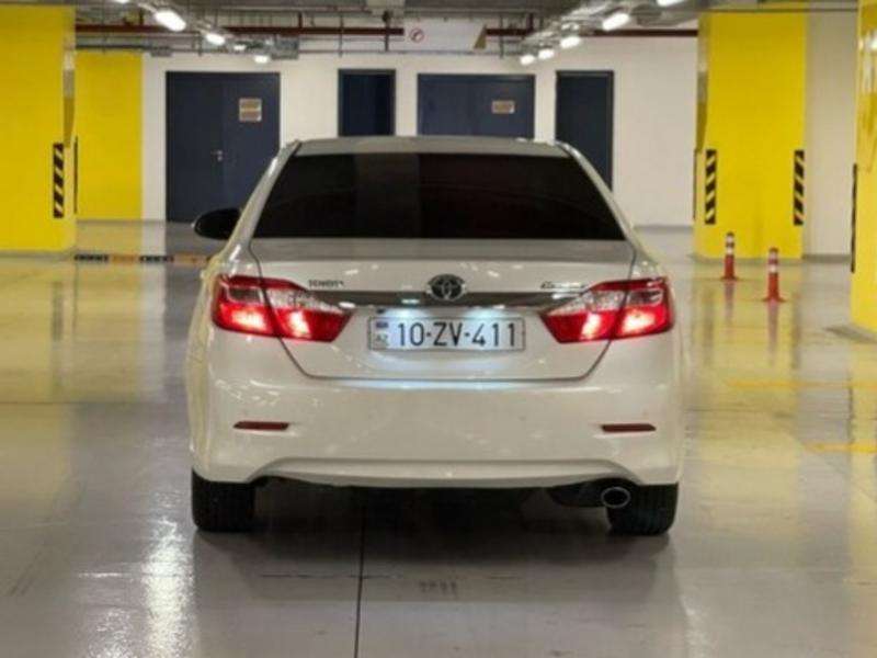 Toyota Camry, 2014 il, 2.5 L, 200 000 km