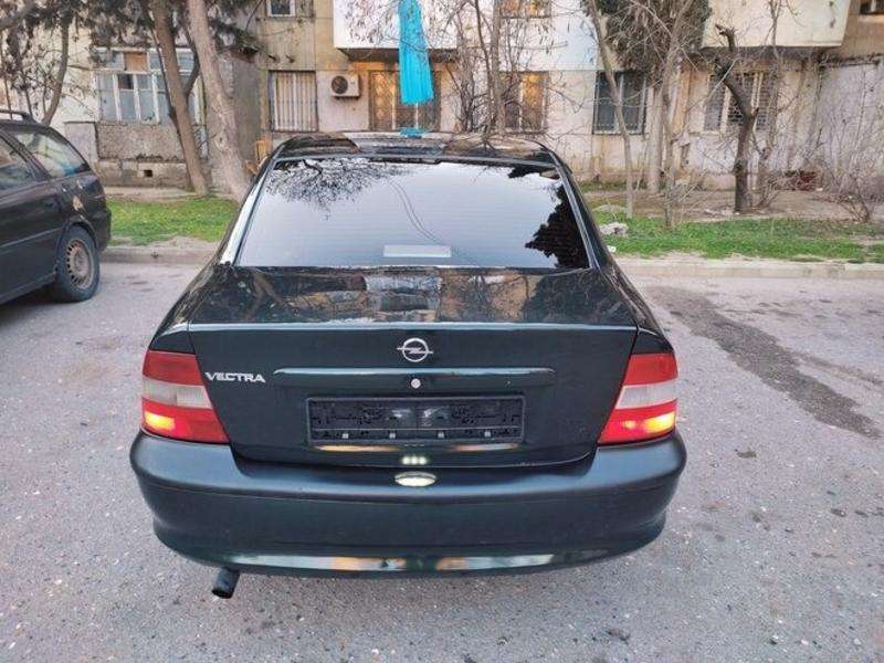 Opel Vectra, 1998 il, 1.8 L, 356 000 km