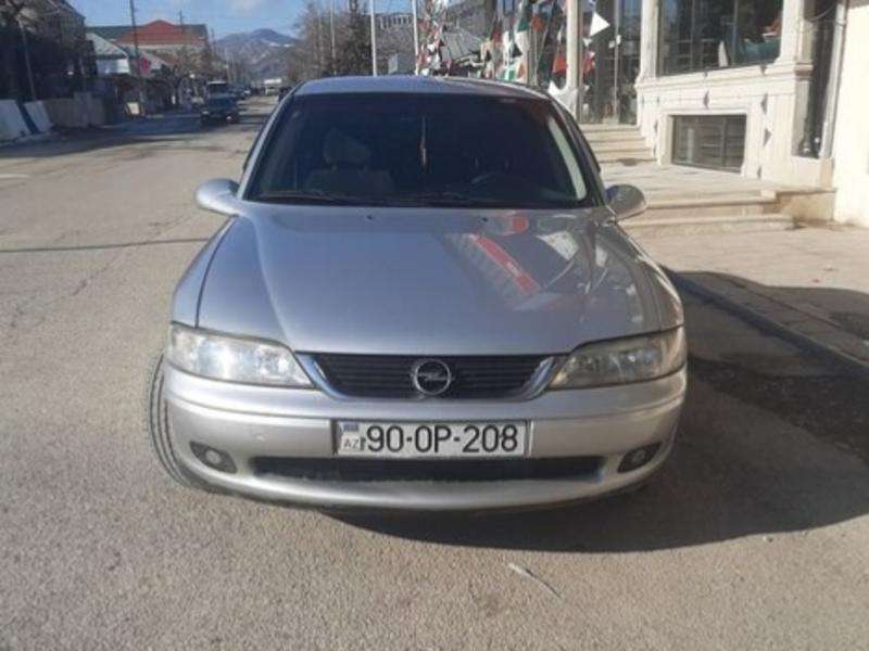 Opel Vectra, 1999 il, 1.8 L, 780 000 km