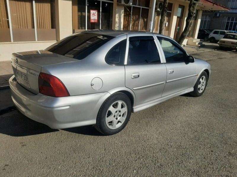 Opel Vectra, 1999 il, 1.8 L, 780 000 km