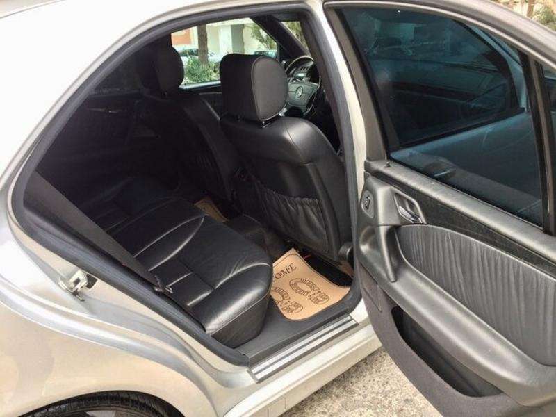 Mercedes E 240, 1998 il, 2.4 L, 212 000 km