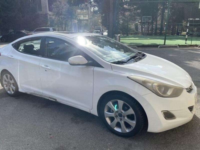 Hyundai Elantra, 2012 il, 1.6 L, 192 500 km