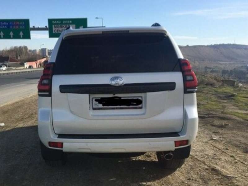 Toyota Prado, 2017 il, 4.0 L, 88 000 km