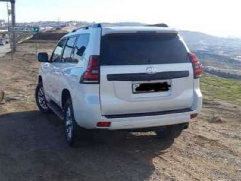 Toyota Prado, 2017 il, 4.0 L, 88 000 km