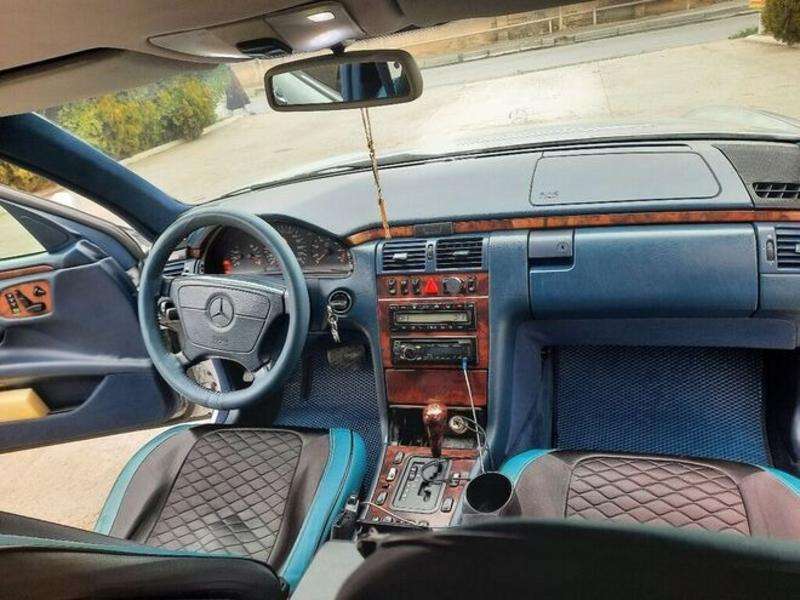 Mercedes E 240, 1998 il, 2.4 L, 510 000 km