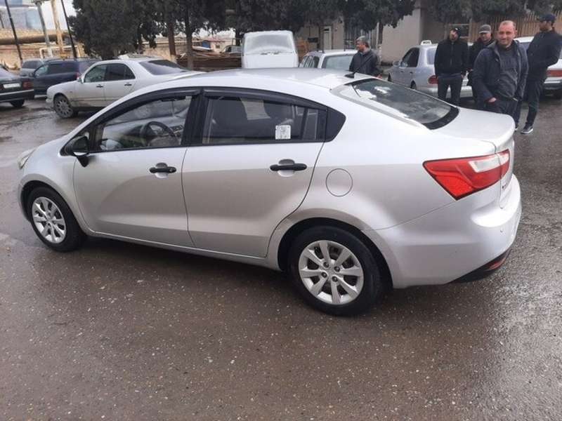 Kia Rio, 2011 il, 1.4 L, 556 545 km
