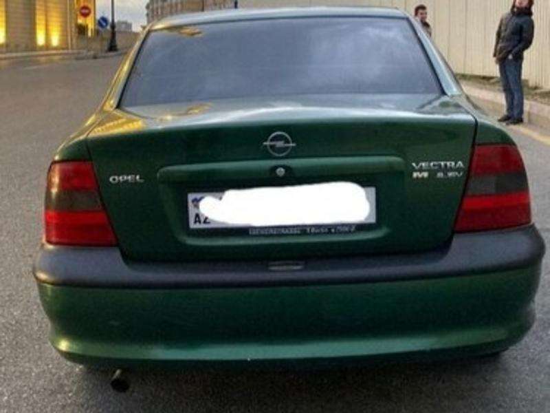 Opel Vectra, 1997 il, 1.8 L, 330 000 km