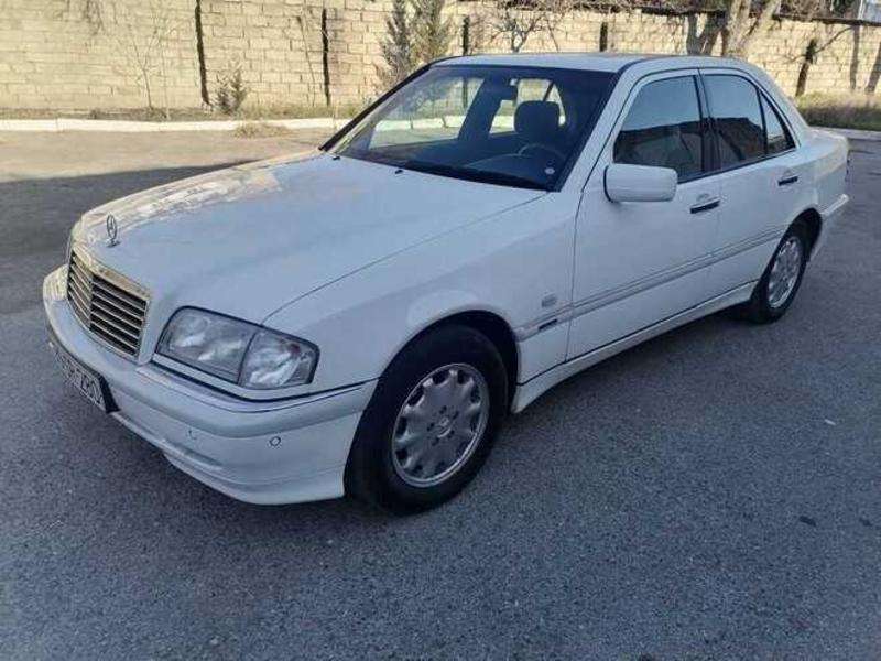 Mercedes C 280, 1999 il, 2.8 L, 275 000 km