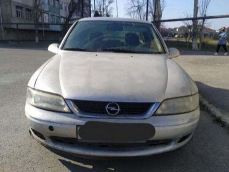 Opel Vectra, 2000 il, 2.0 L, 324 680 km