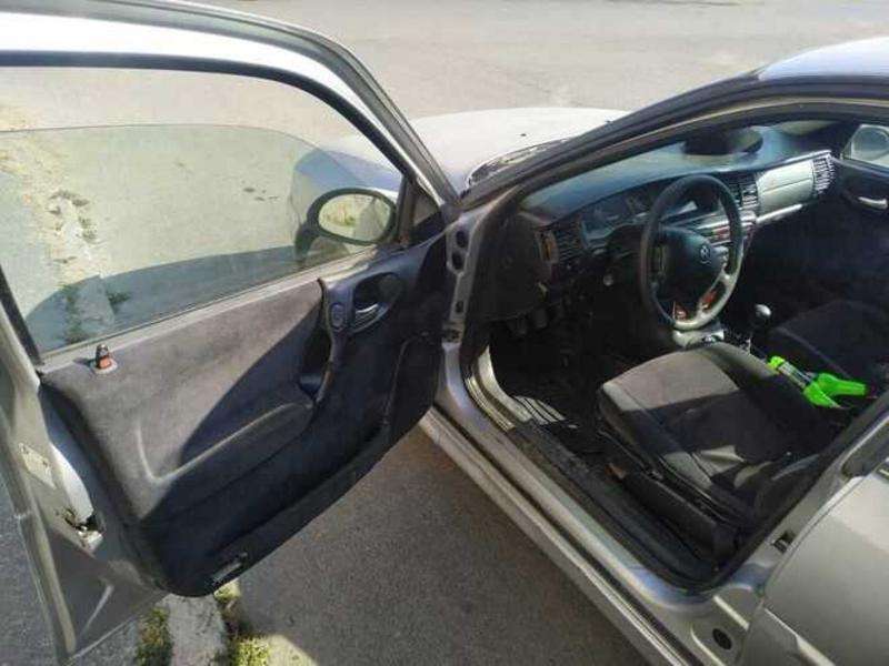 Opel Vectra, 2000 il, 2.0 L, 324 680 km