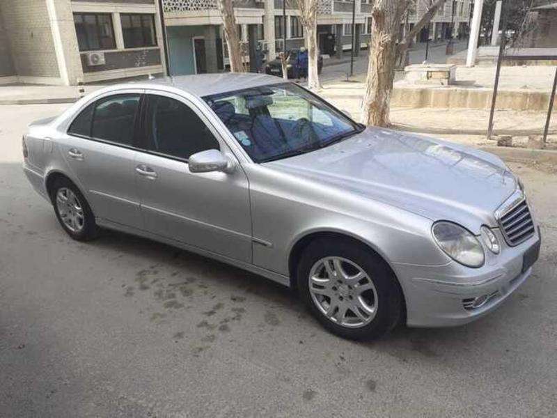 Mercedes E 220, 2008 il, 2.2 L, 300 000 km