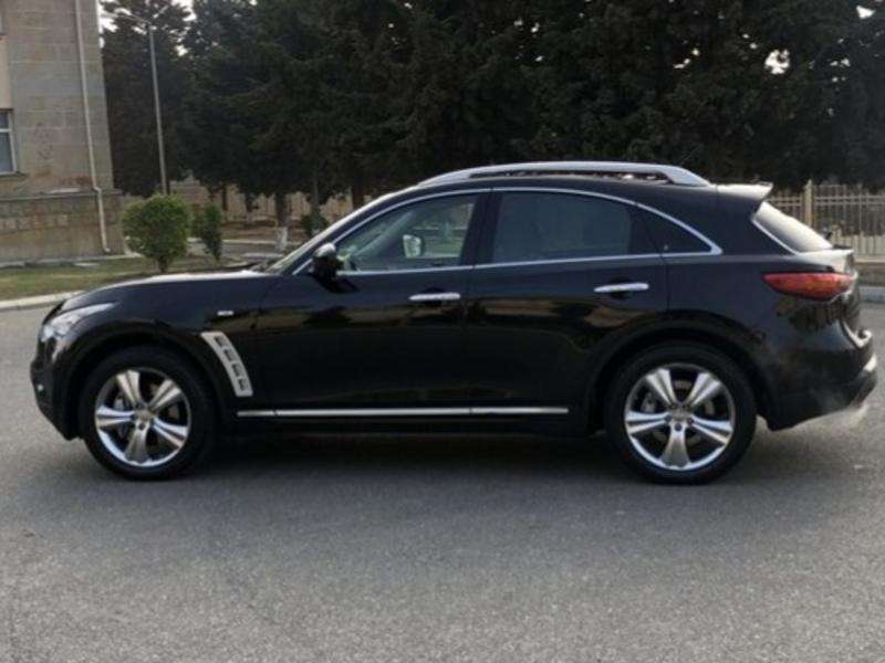 Infiniti FX35, 2009 il, 3.5 L, 178 300 km