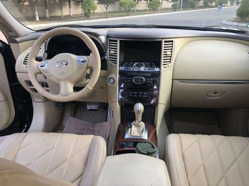 Infiniti FX35, 2009 il, 3.5 L, 178 300 km