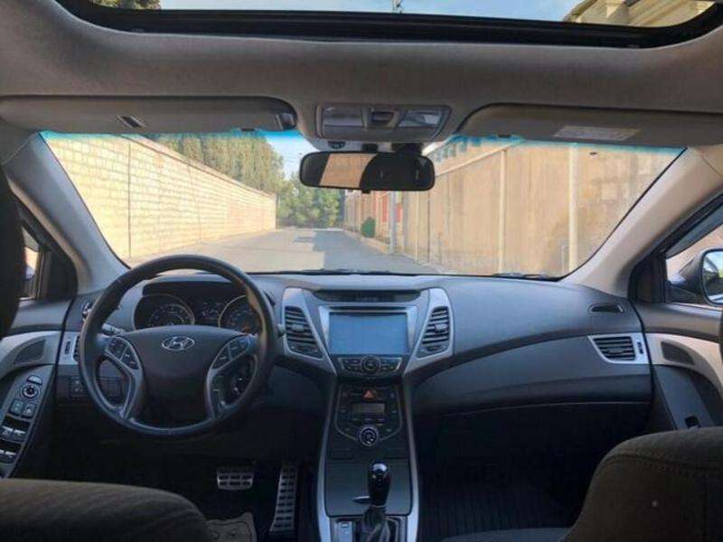 Hyundai Elantra, 2014 il, 1.8 L, 110 000 km