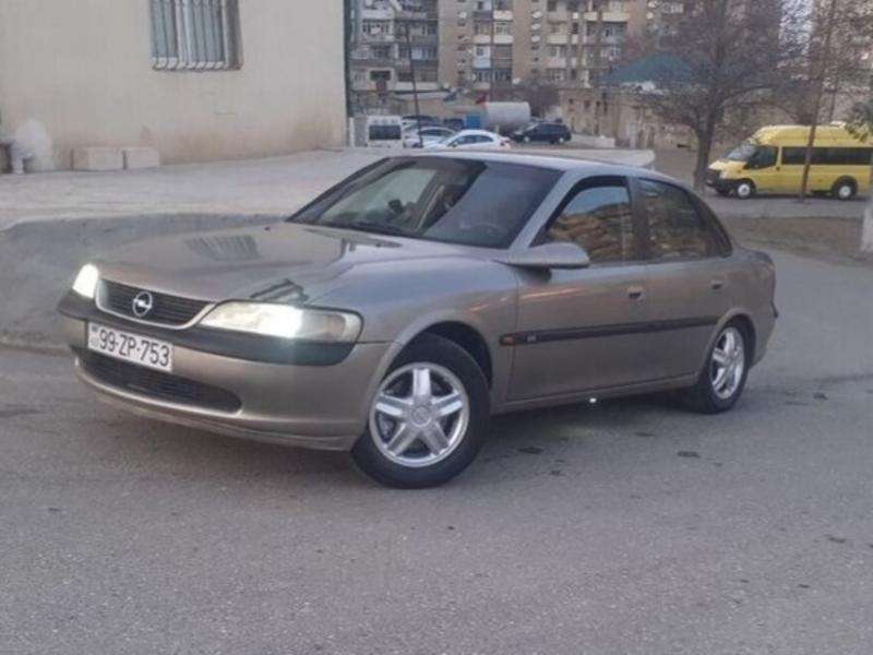 Opel Vectra, 1995 il, 2.0 L, 370 000 km