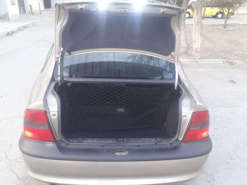 Opel Vectra, 1995 il, 2.0 L, 370 000 km