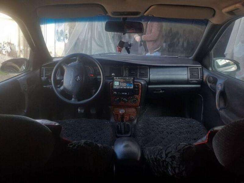 Opel Vectra, 1995 il, 2.0 L, 370 000 km