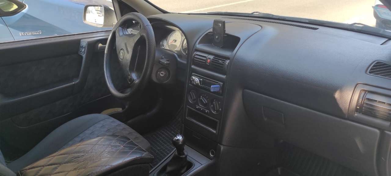 Opel Astra, 2000 il, 1.6 L, 300 000 km