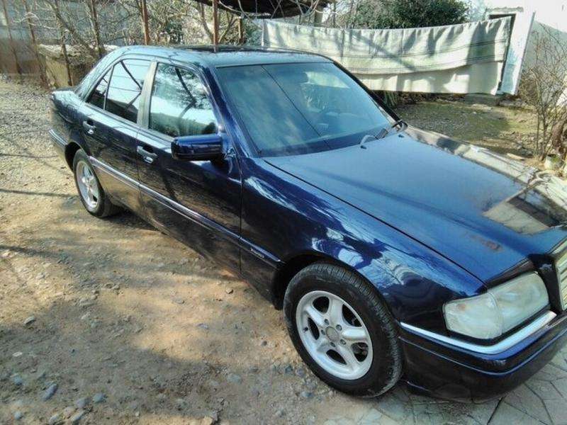 Mercedes C 180, 1994 il, 1.8 L, 401 800 km