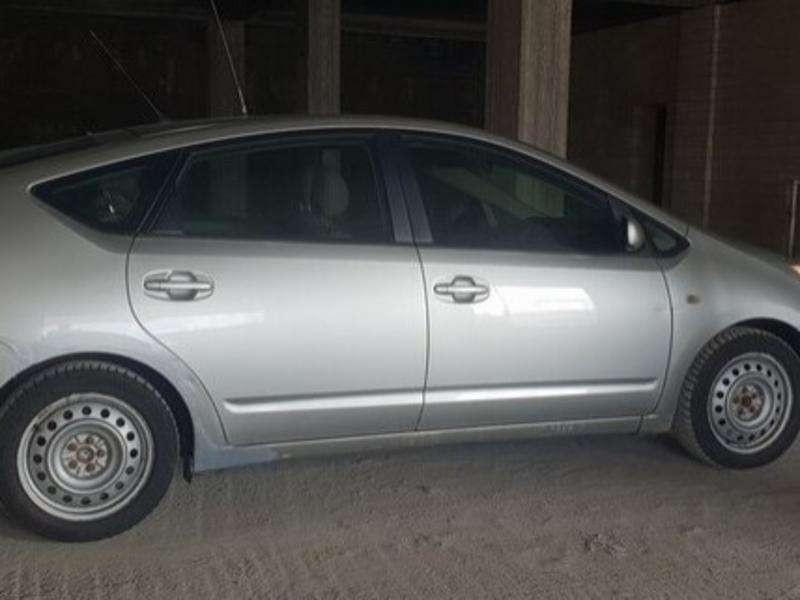 Toyota Prius, 2005 il, 1.5 L, 300 000 km