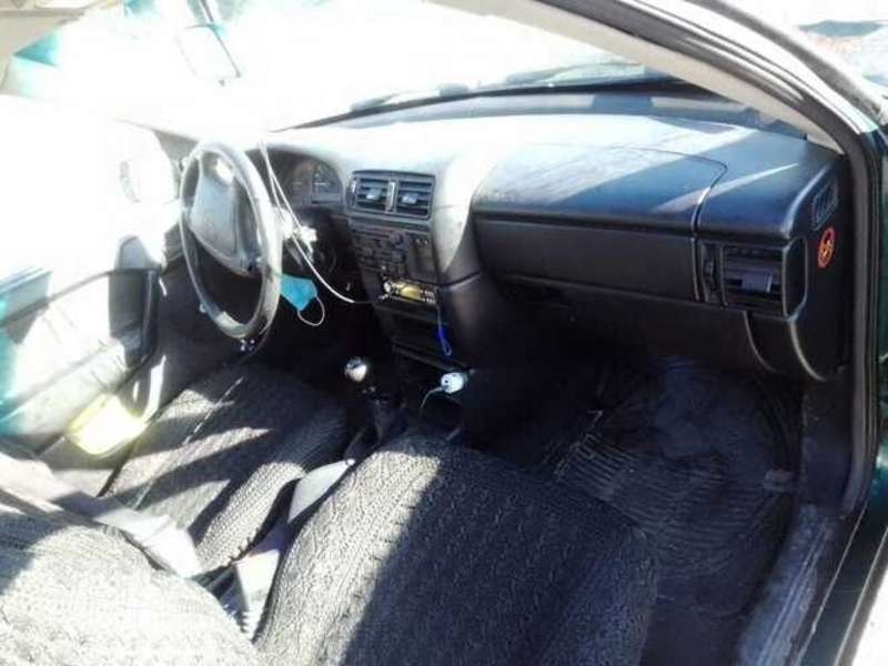 Opel Vectra, 1995 il, 1.6 L, 377 848 km