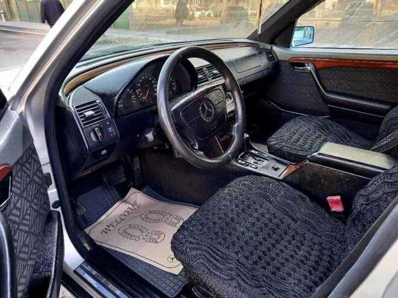 Mercedes C 180, 1994 il, 1.8 L, 350 000 km