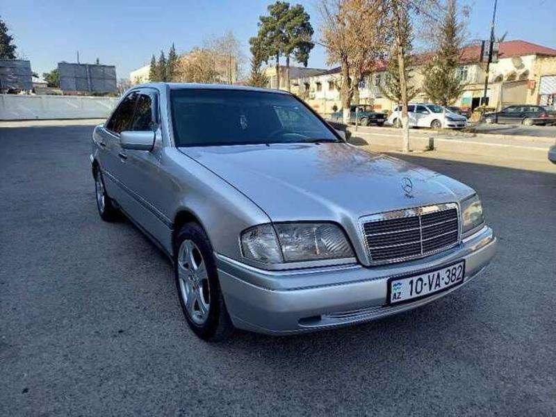 Mercedes C 180, 1994 il, 1.8 L, 350 000 km