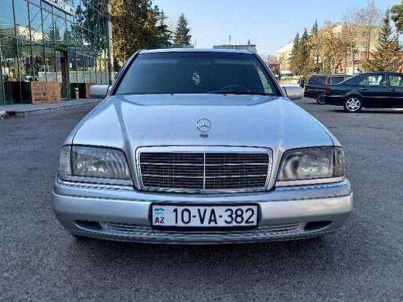 Mercedes C 180, 1994 il, 1.8 L, 350 000 km