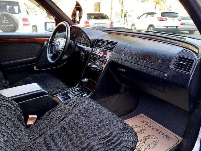 Mercedes C 180, 1994 il, 1.8 L, 350 000 km