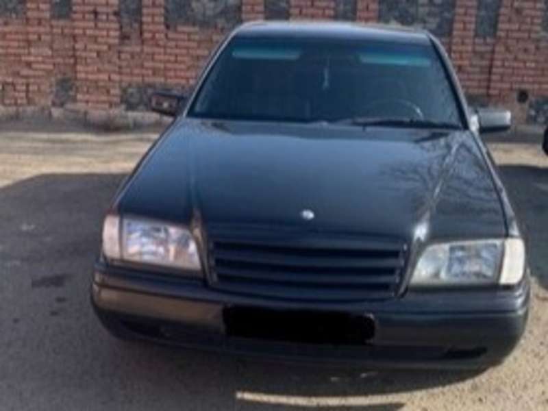 Mercedes C 180, 1994 il, 1.8 L, 409 256 km