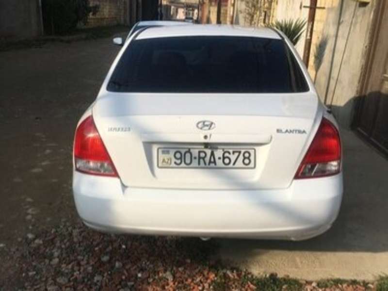 Hyundai Elantra, 2003 il, 2.0 L, 135 000 km