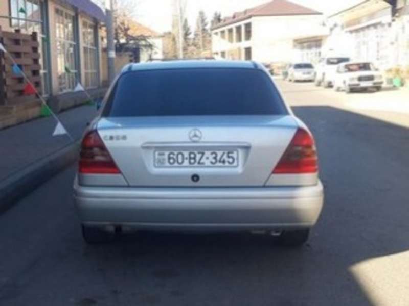 Mercedes C 180, 1994 il, 1.8 L, 238 000 km