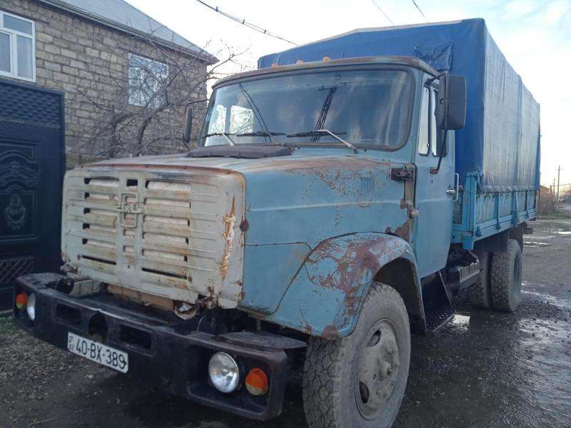 ZIL 4334, 1991 il, 6.0 L, 100 000 km