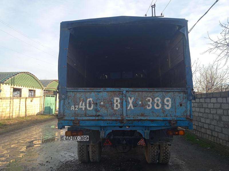 ZIL 4334, 1991 il, 6.0 L, 100 000 km