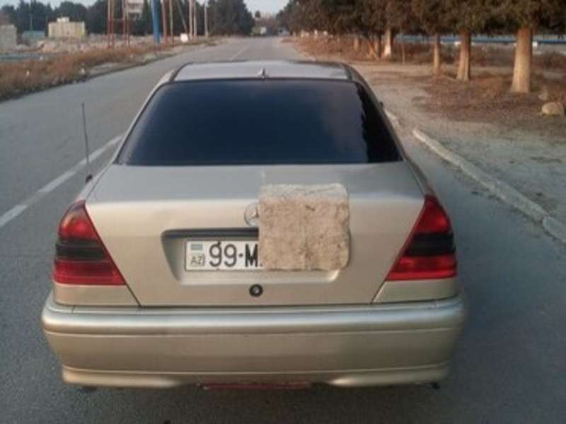 Mercedes C 180, 1994 il, 1.8 L, 399 121 km