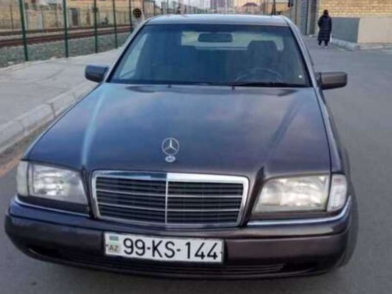 Mercedes C 180, 1994 il, 1.8 L, 274 800 km