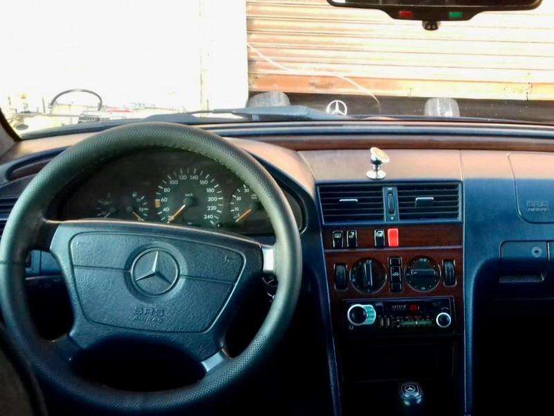 Mercedes C 180, 1995 il, 1.8 L, 342 000 km